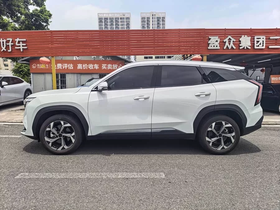 Geely Boyue L