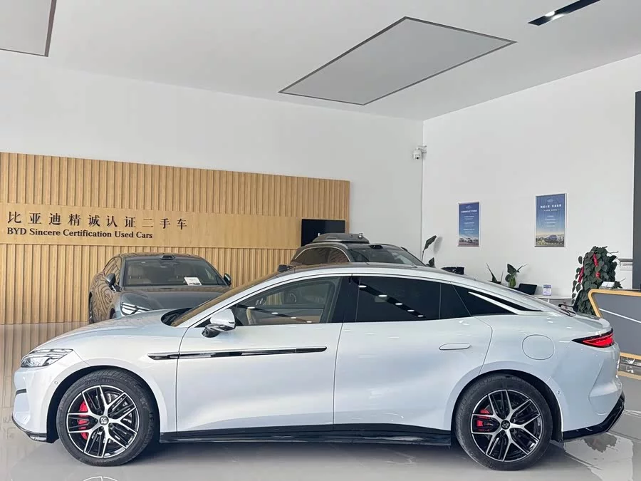 BYD Han L