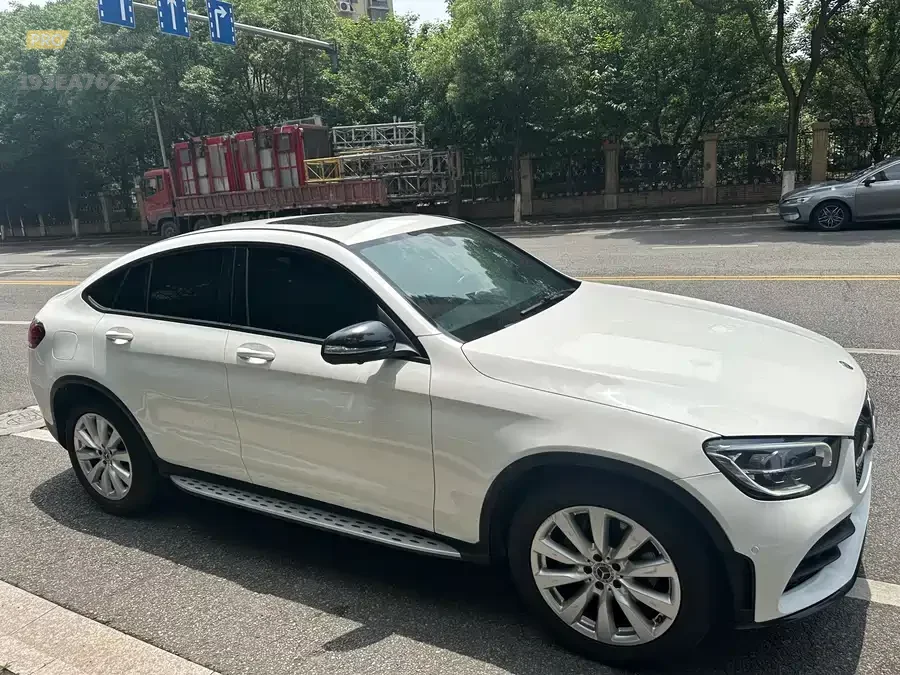 Mercedes Benz GLC coupe