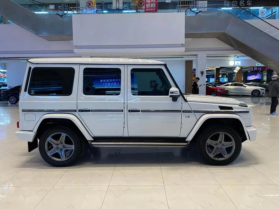 Mercedes Benz G-rated