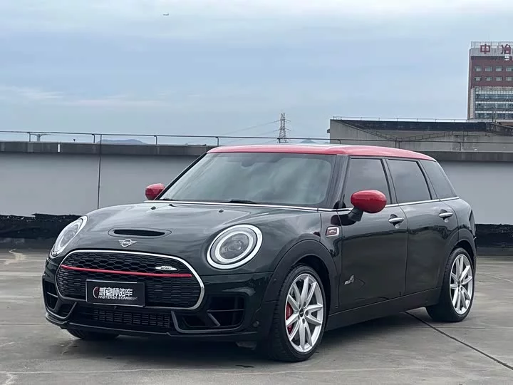 MINI JCW CLUBMAN