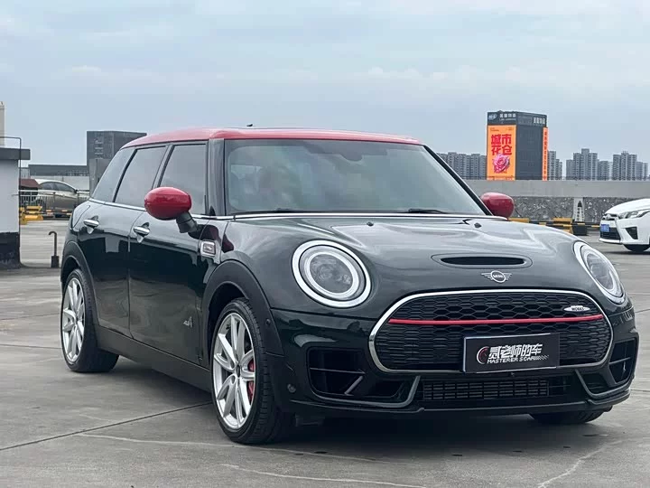 MINI JCW CLUBMAN