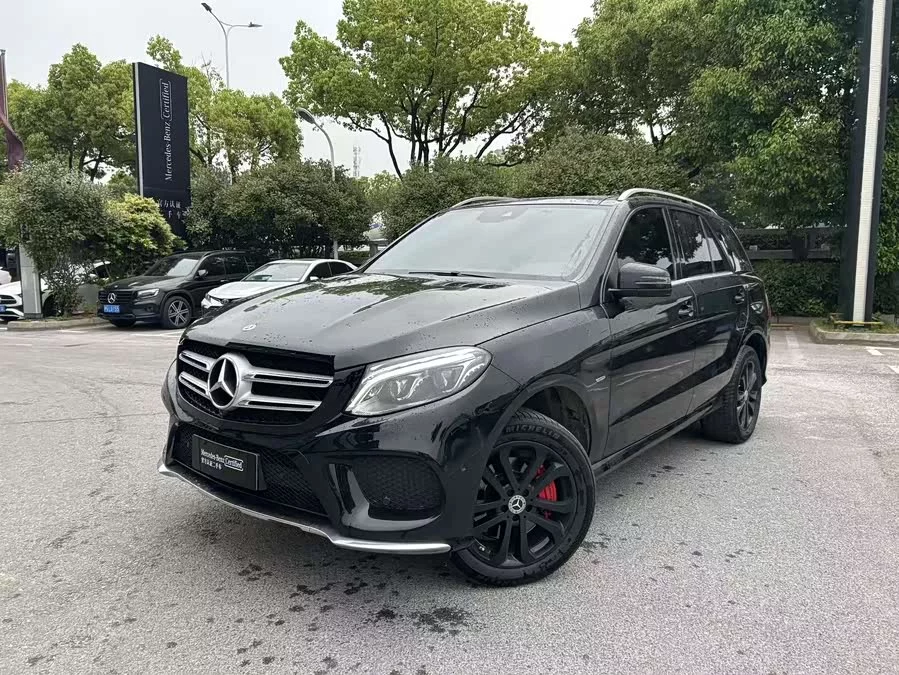 Mercedes Benz GLE (Imported)