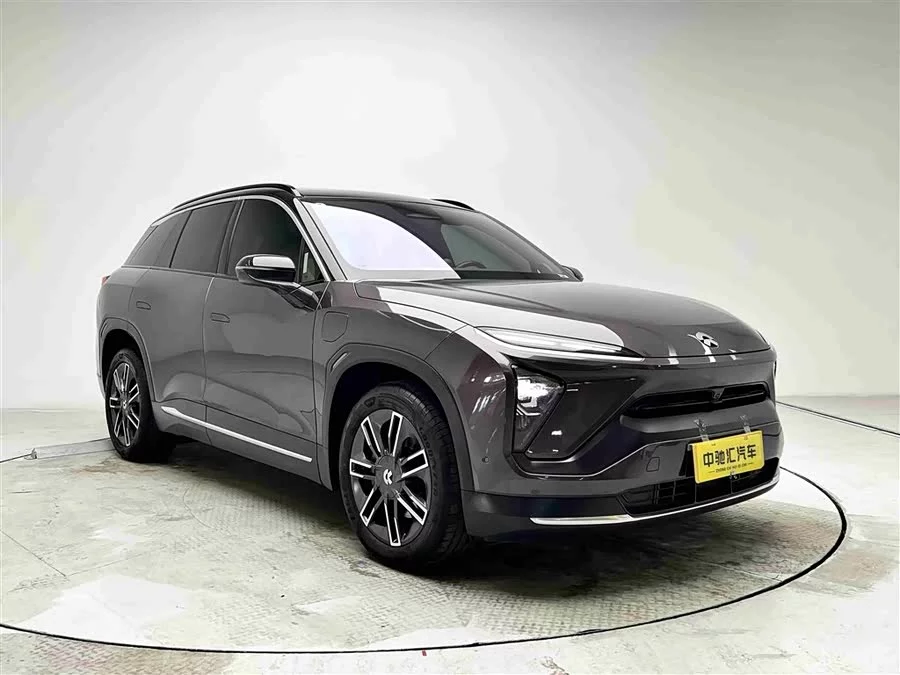NIO ES6