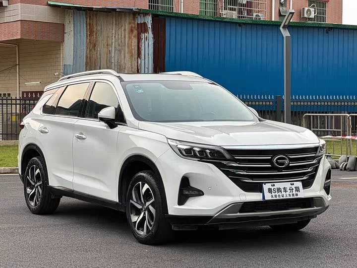 GAC Trumpchi GS5