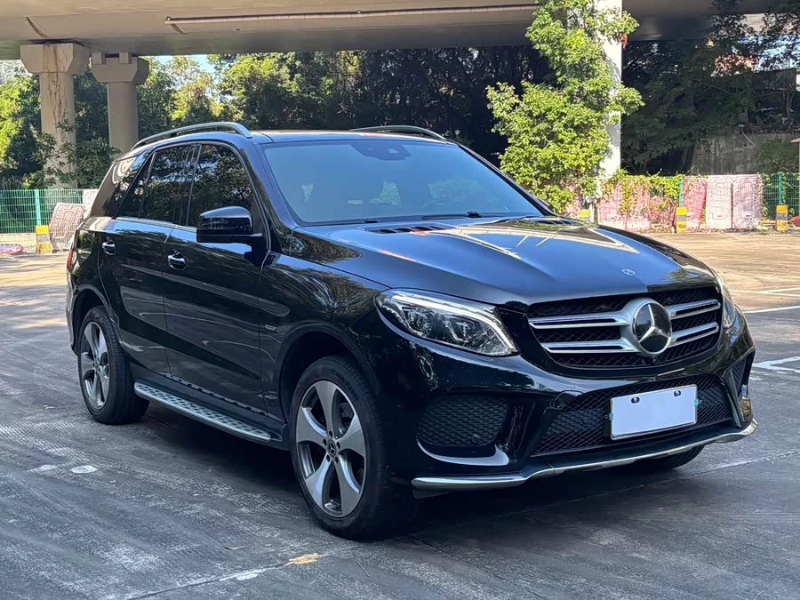 Mercedes Benz GLE (Imported)