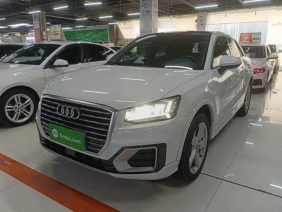 Audi Q2L