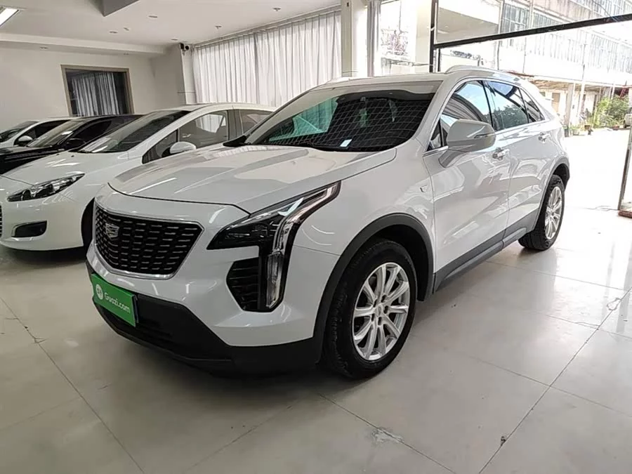 Cadillac XT4