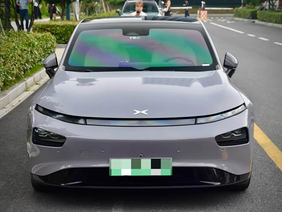 Xpeng P7