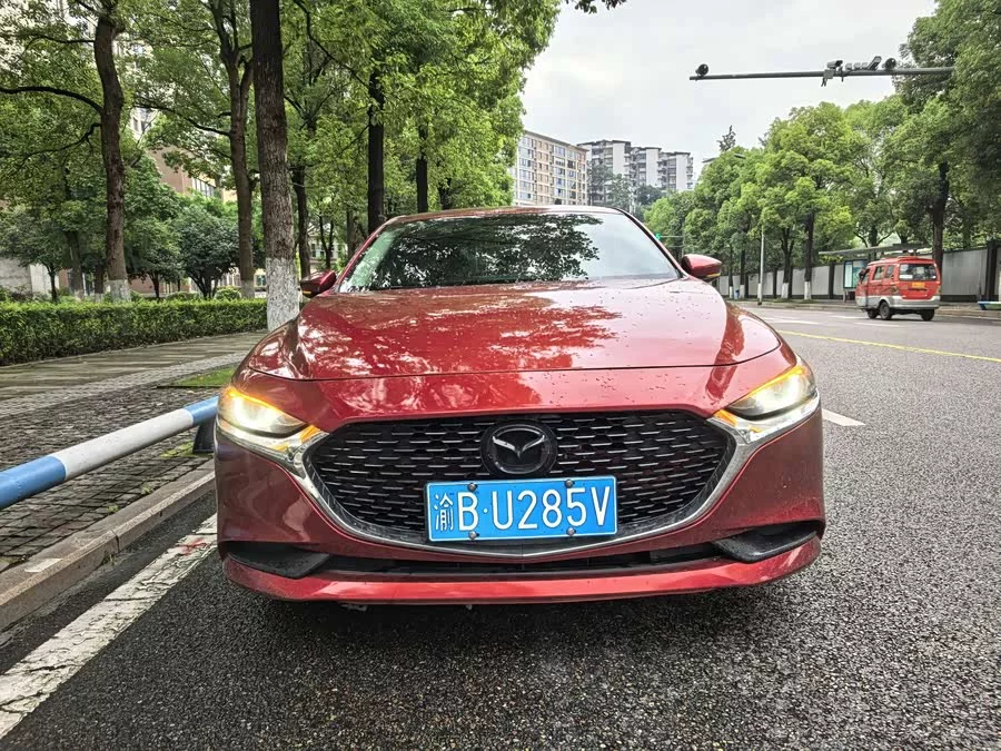 Mazda 3