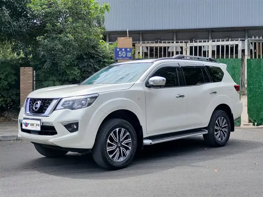 Nissan Terra