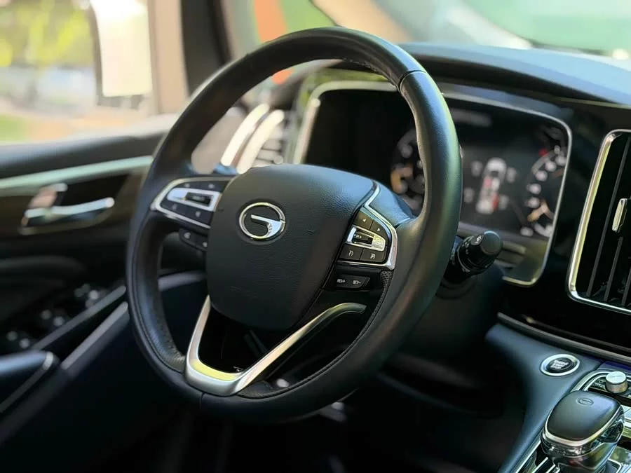 GAC Trumpchi M8