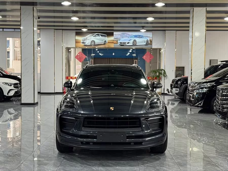 Porsche Macan