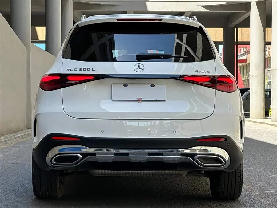 Mercedes Benz GLC