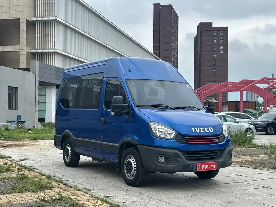 Iveco Wolfson