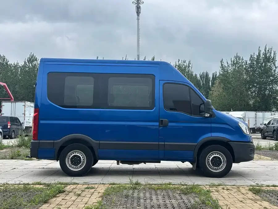 Iveco Wolfson