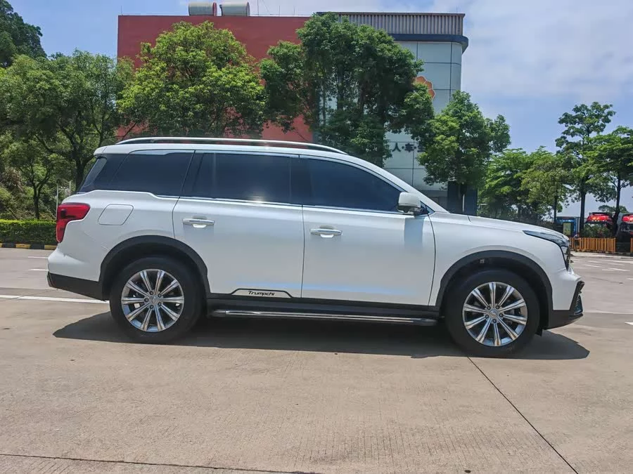 GAC Trumpchi GS8
