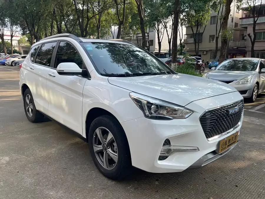Haval M6