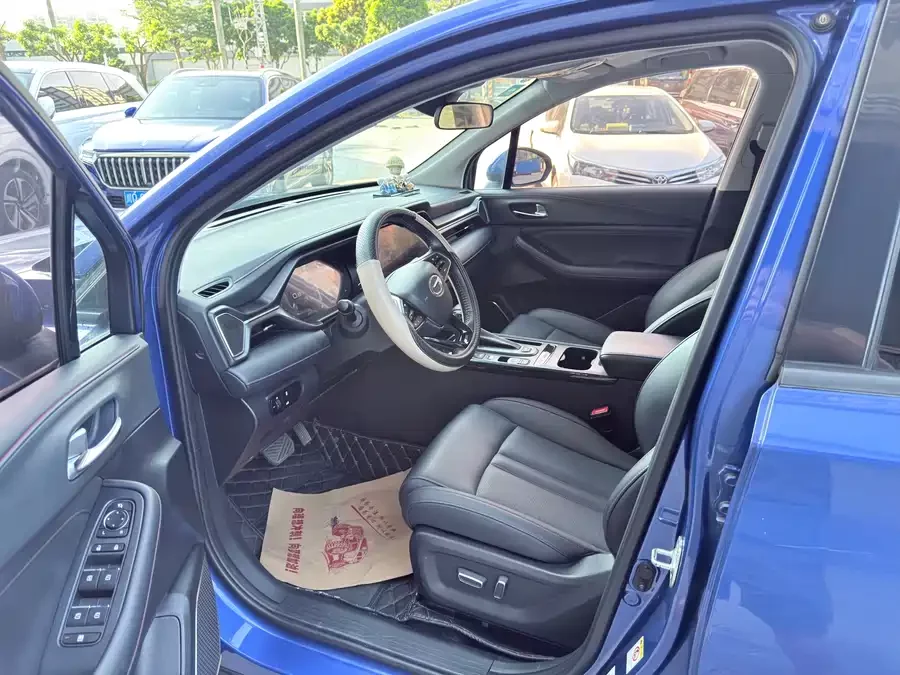 GAC Trumpchi GS4