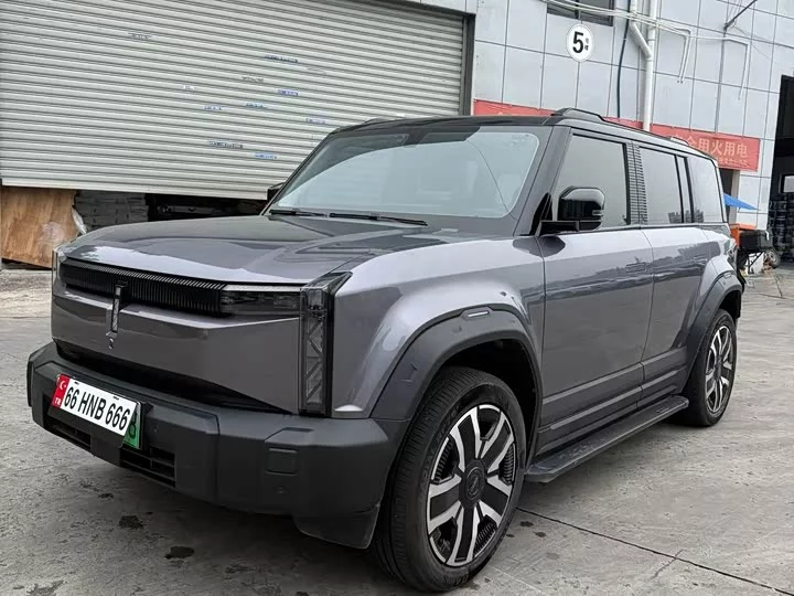 iCAR 03