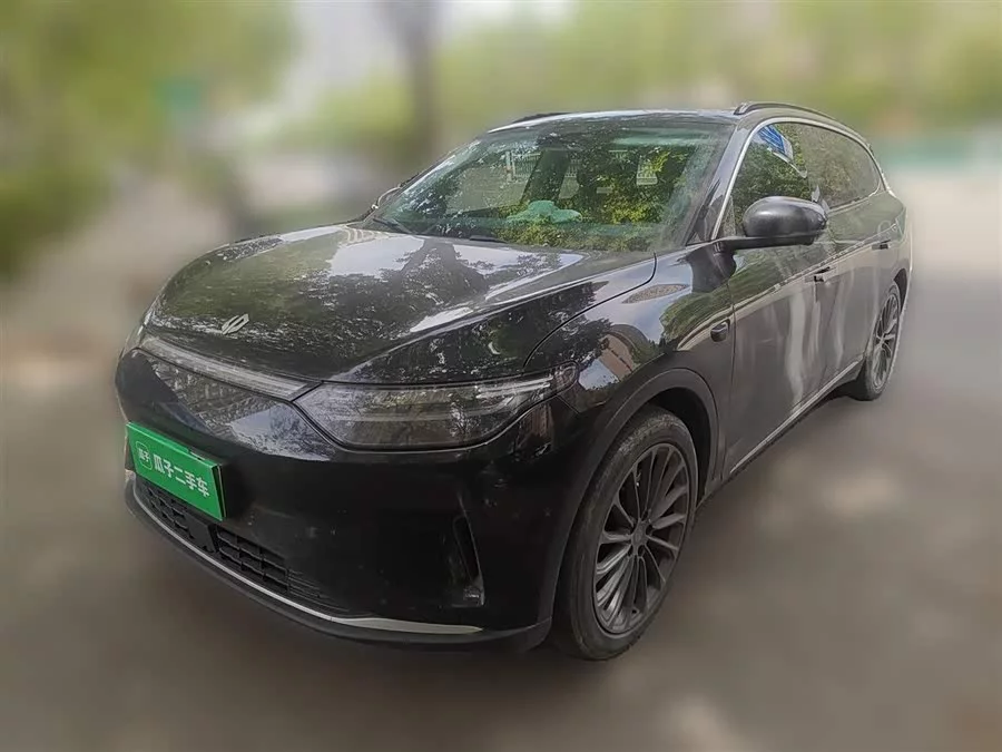 Leapmotor C11