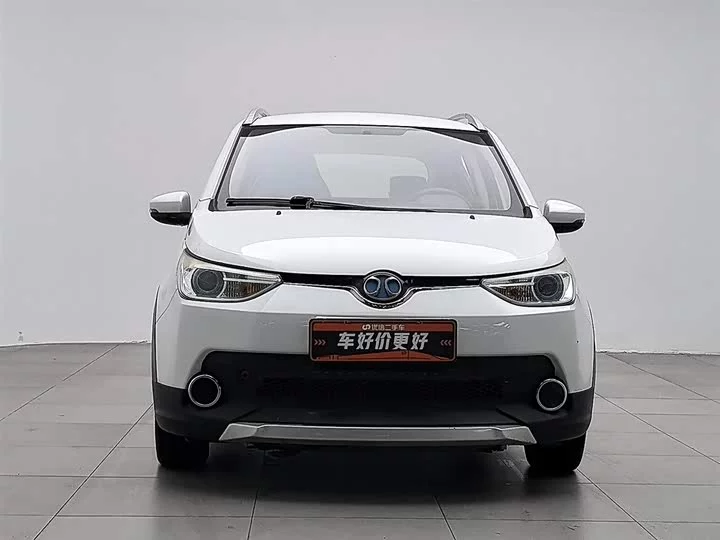 BAIC EC