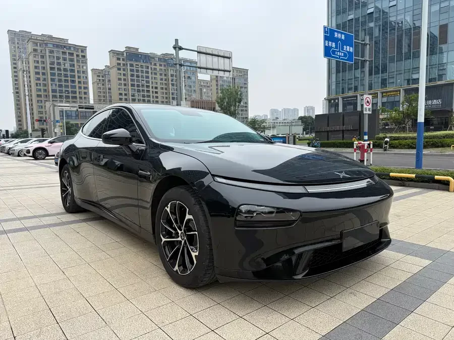 Xpeng P7