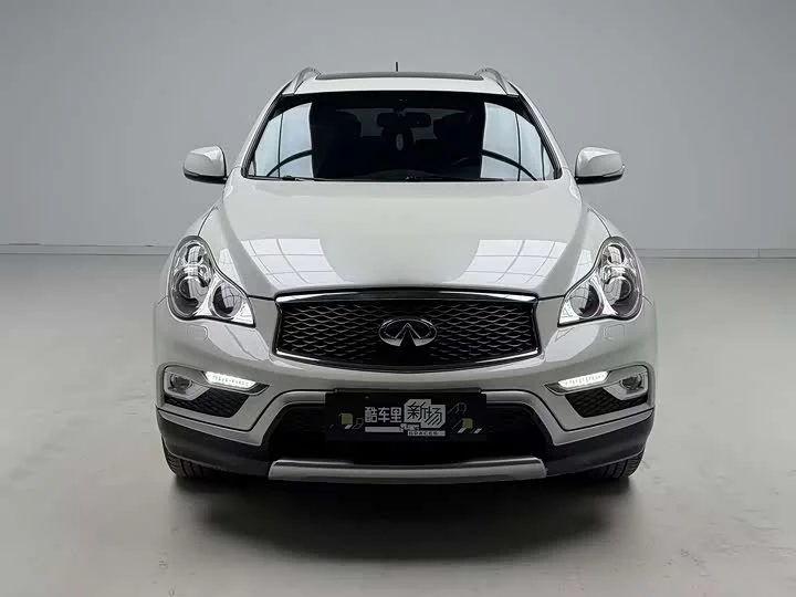 Infiniti QX50