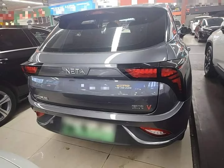 NETA Nezha V