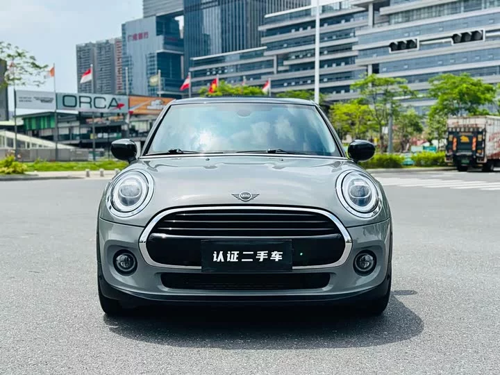 MINI 