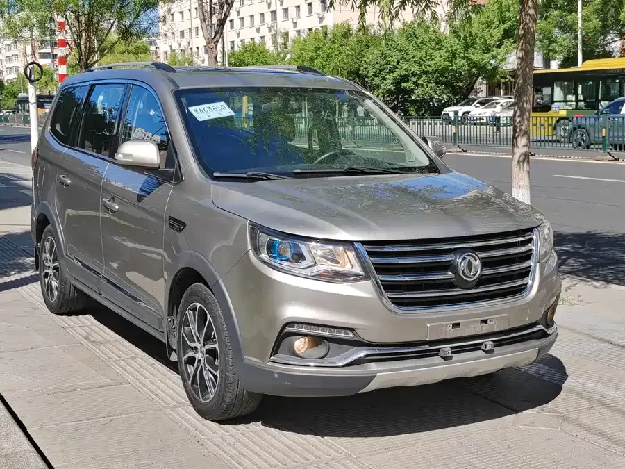Dongfeng Fengxing SX6