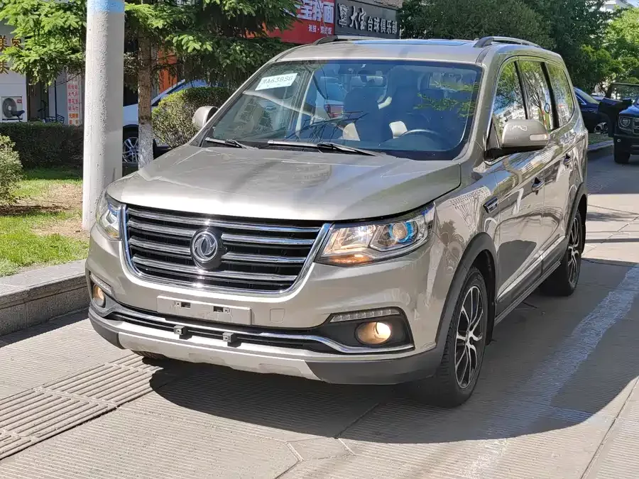 Dongfeng Fengxing SX6