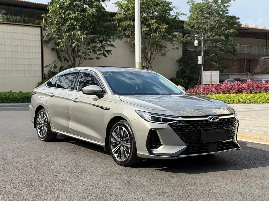Chery Arrizo 8