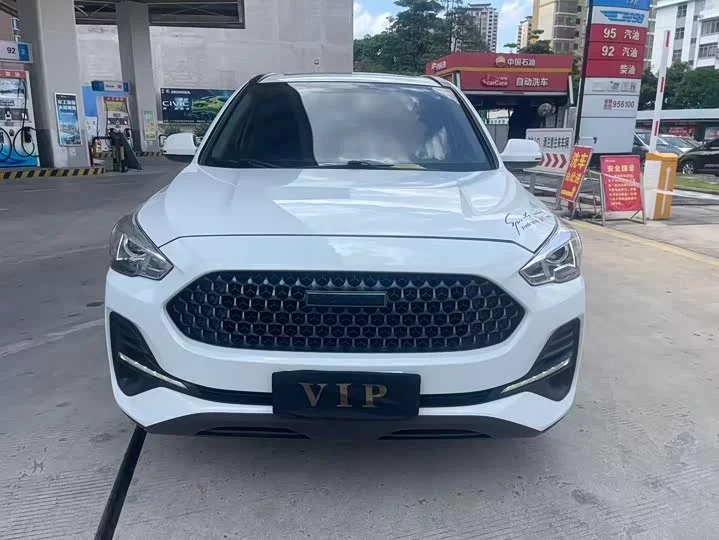 Haval M6