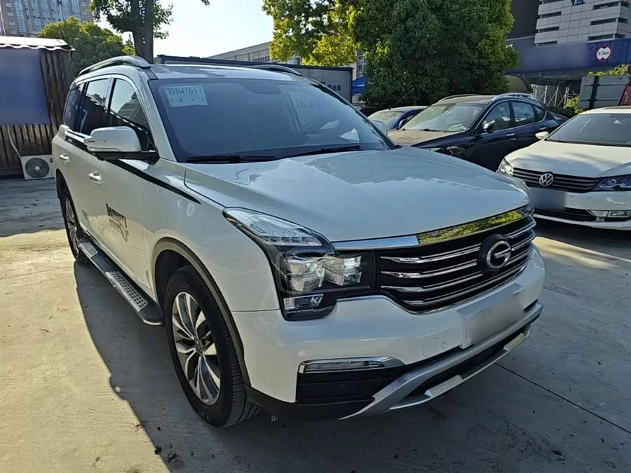 GAC Trumpchi GS8