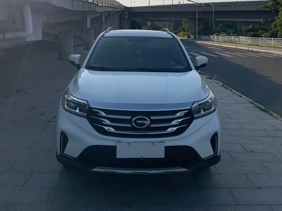 GAC Trumpchi GS4