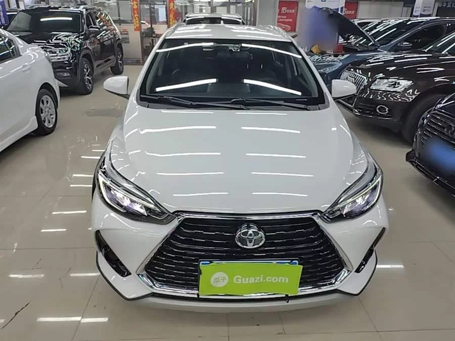 Toyota YARiS L