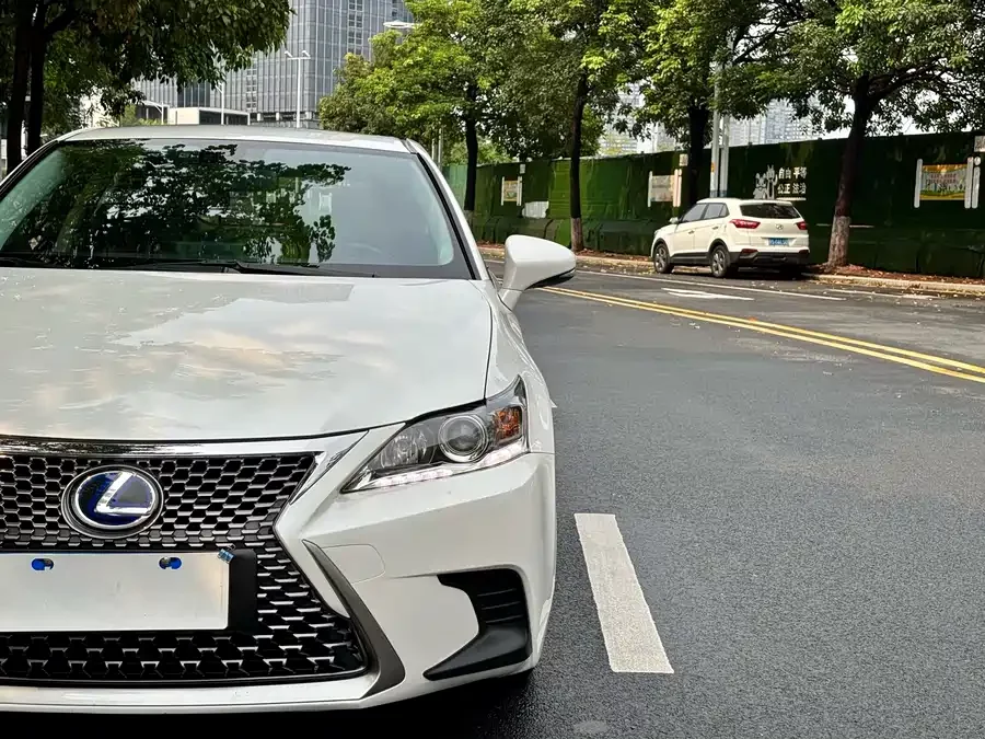Lexus CT