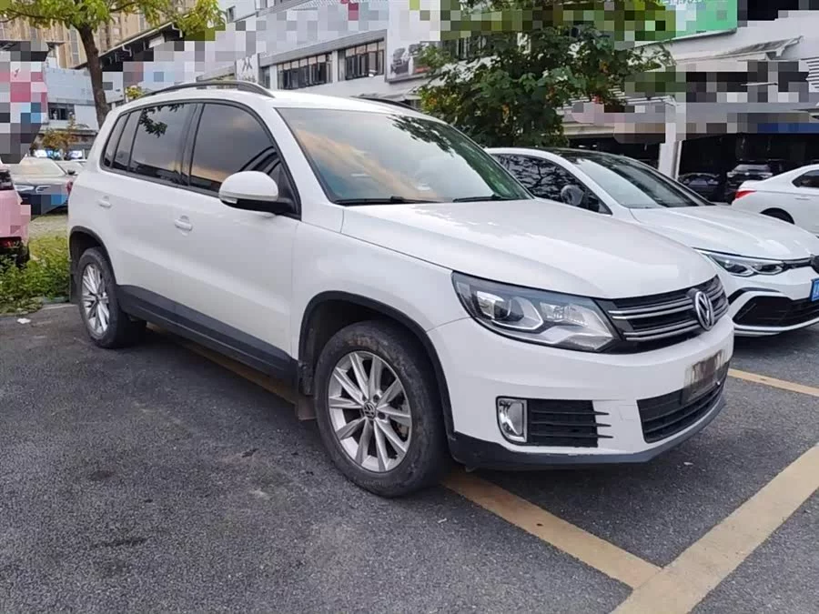 Volkswagen Tiguan