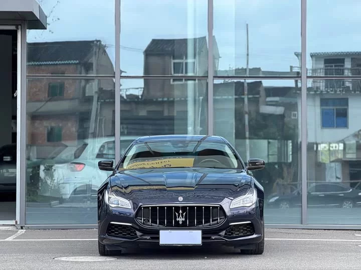 Maserati President