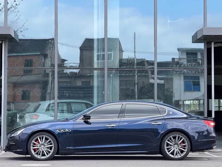 Maserati President