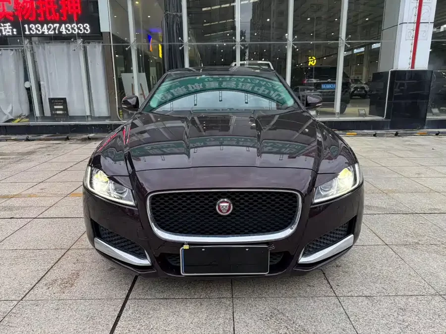 Jaguar XFL