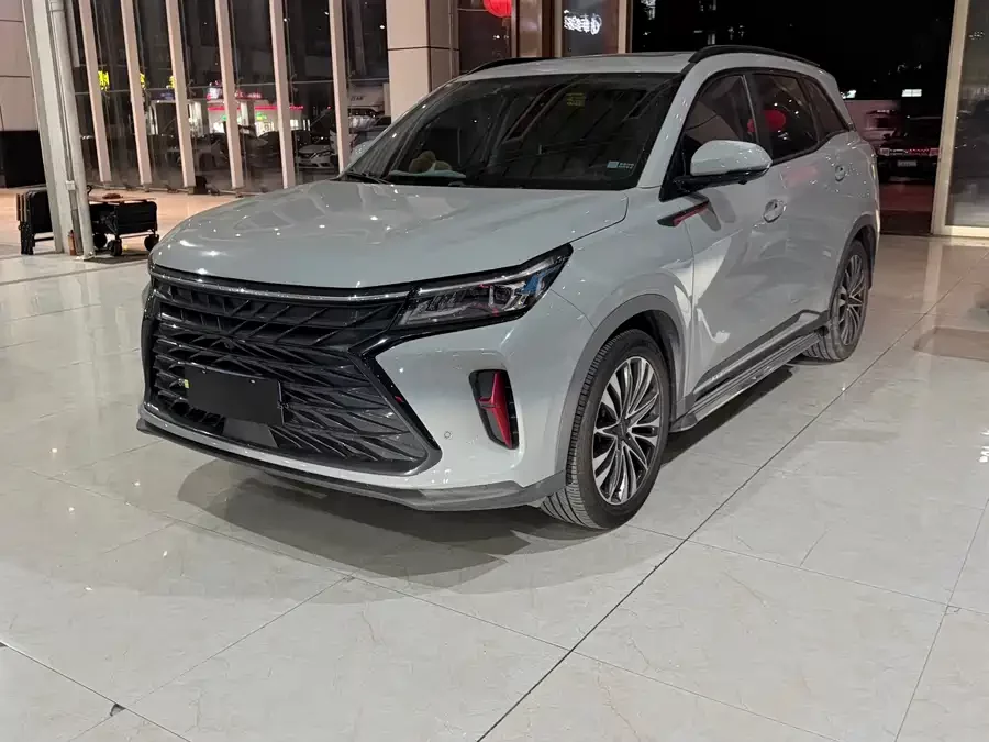 Dongfeng Fengguang 580