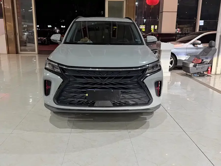 Dongfeng Fengguang 580