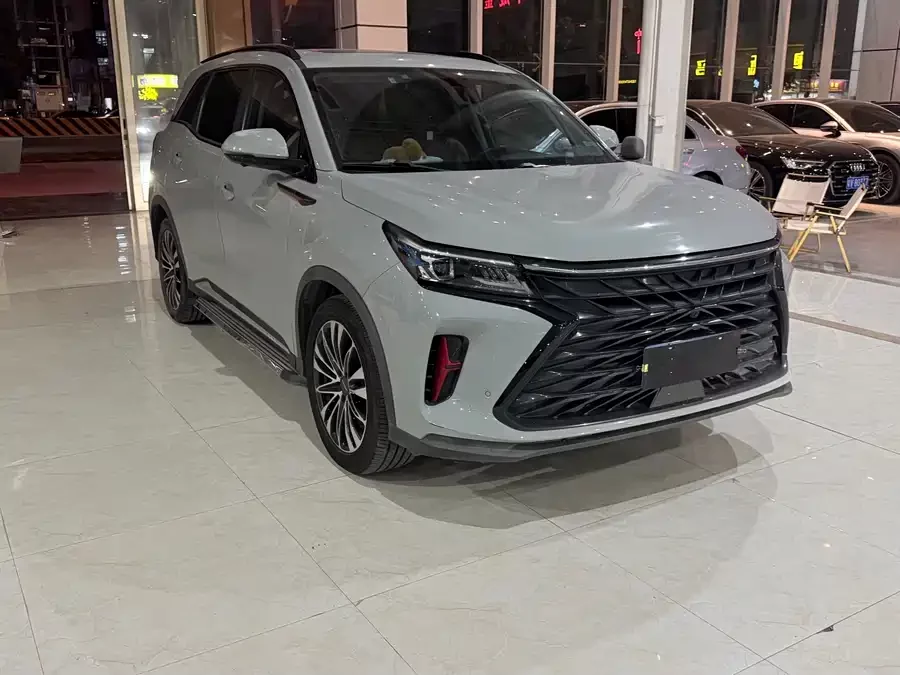 Dongfeng Fengguang 580