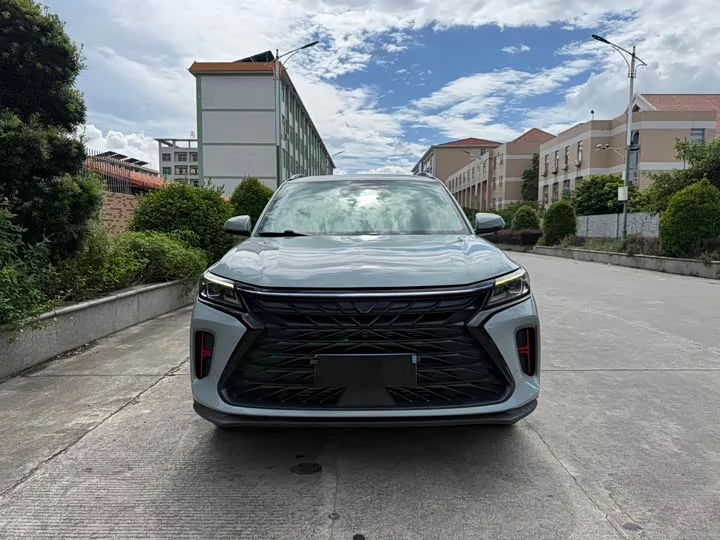 Dongfeng Fengon 580