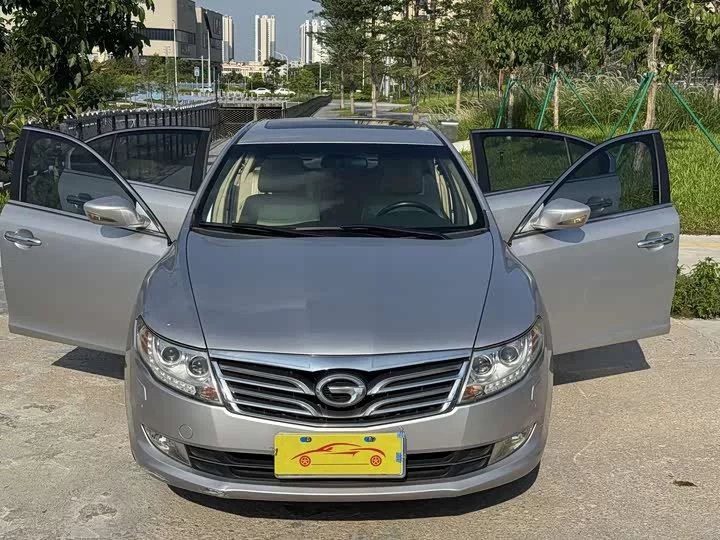 GAC Trumpchi GA5