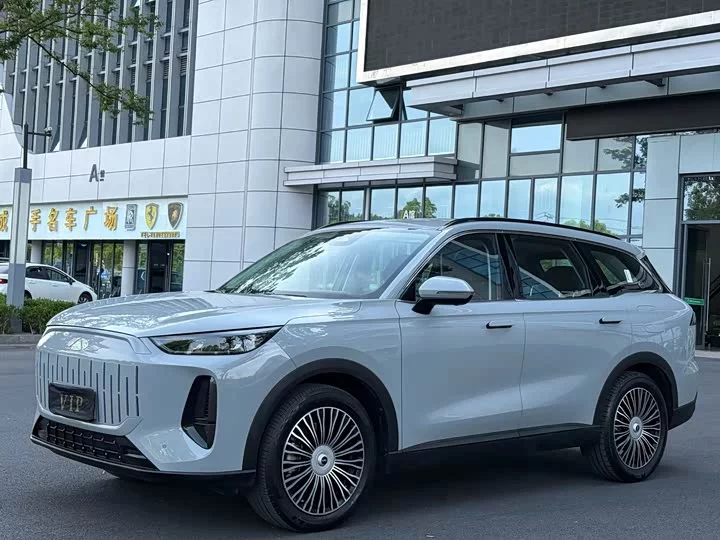 Chery Fengyun T9