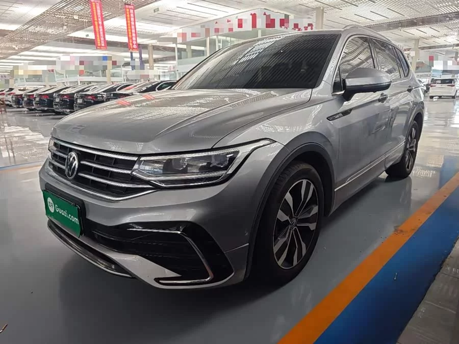 Volkswagen Tiguan L