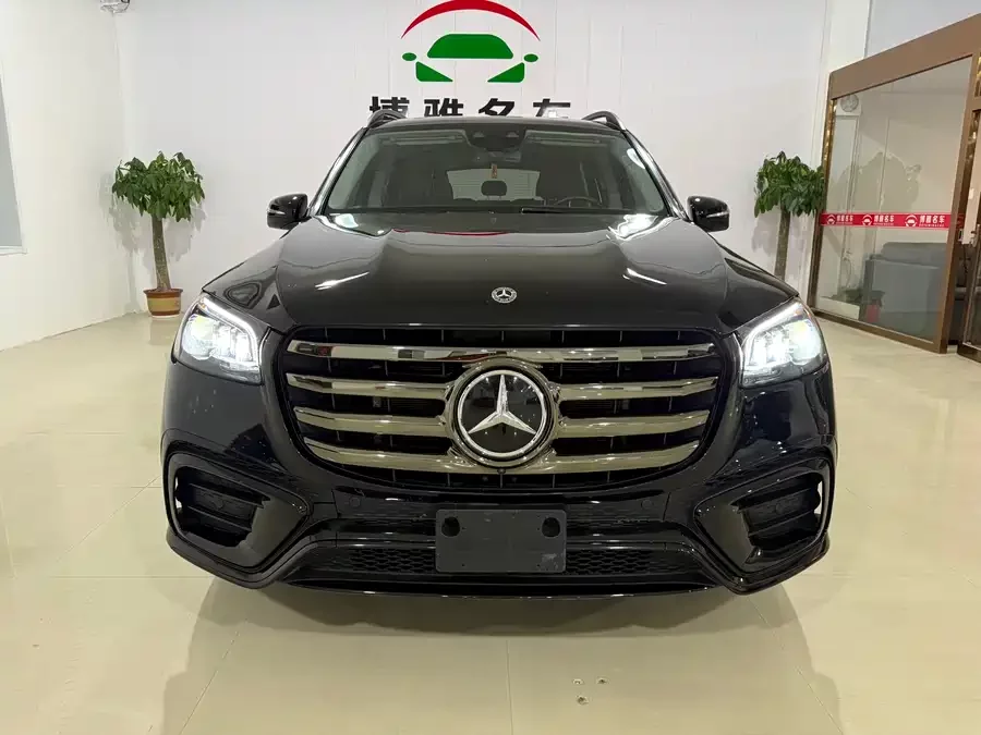 Mercedes Benz GLS